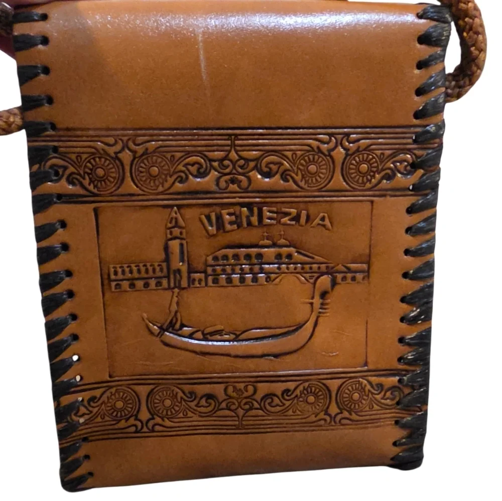 Vintage Hand Tooled Leather Small Crossbody Bag - Venezia, Italy Souvenir - Picture 2 of 8